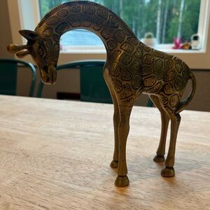 9” Brass Giraffe